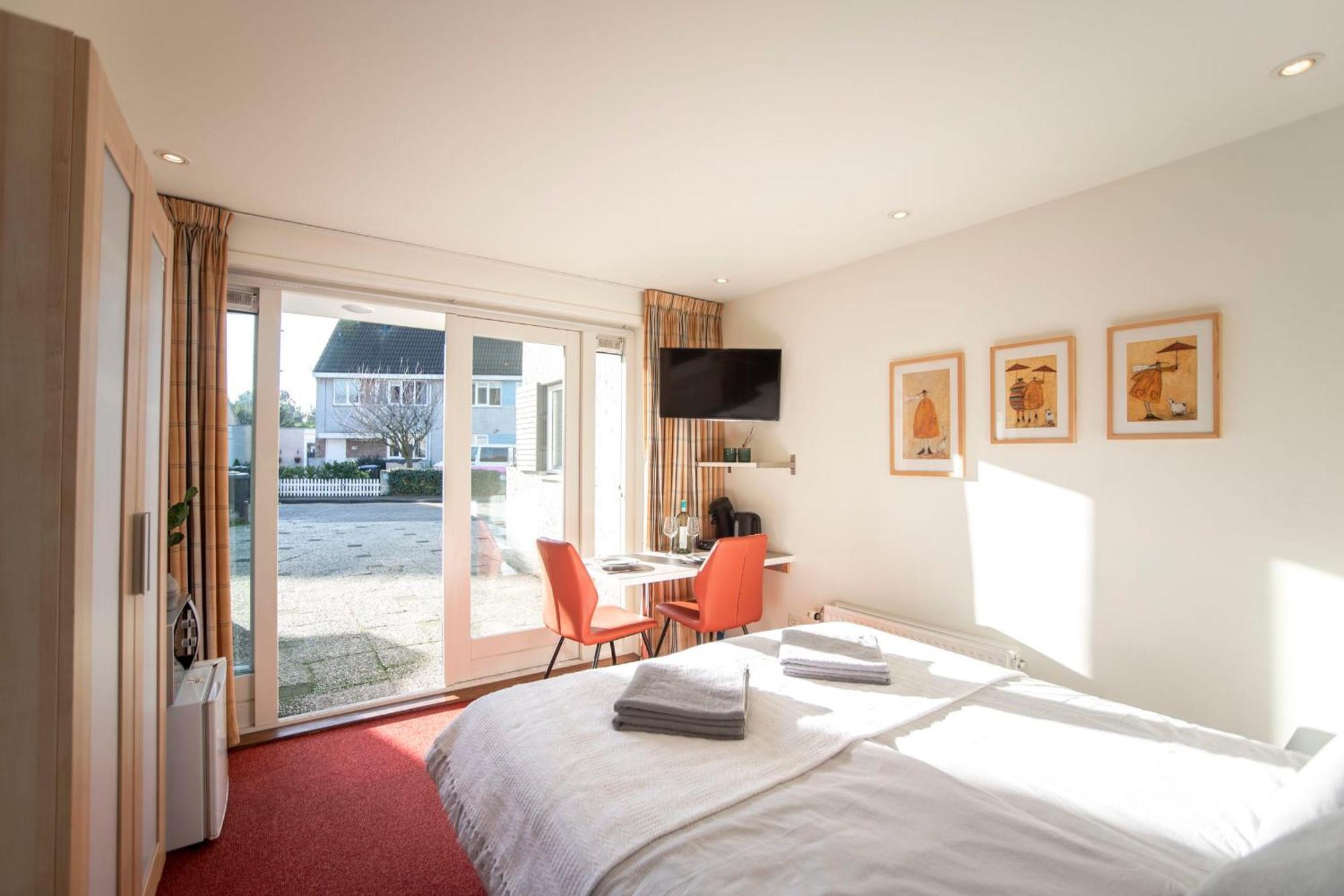 Studio 19 With Private Parking Зандворт Екстер'єр фото