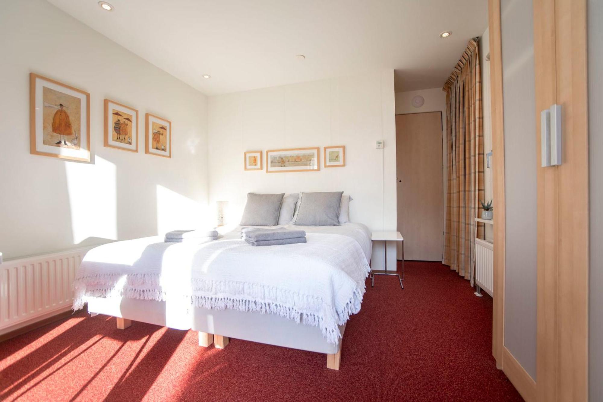 Studio 19 With Private Parking Зандворт Екстер'єр фото